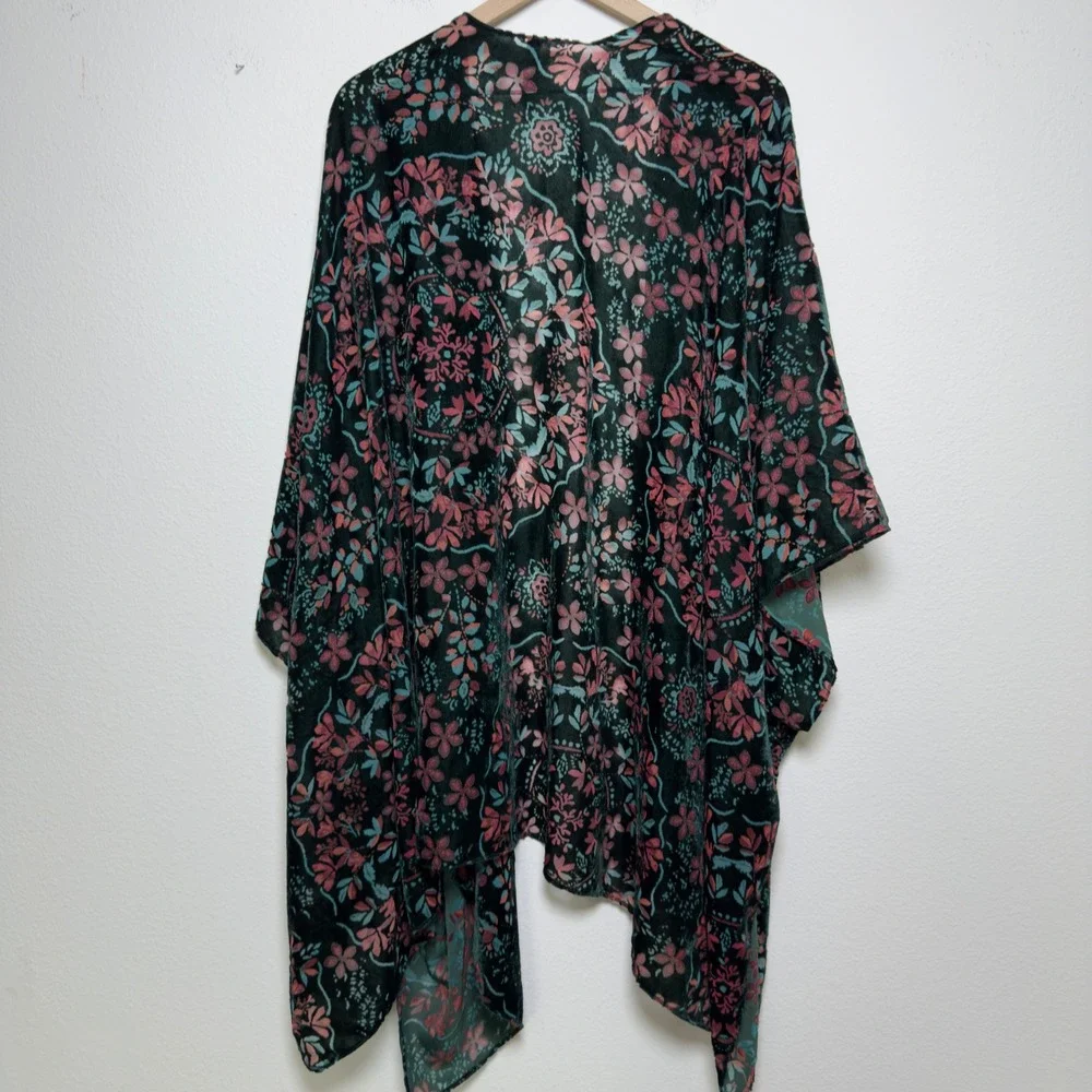 Torrid Women Ruana Burnout‎ Velvet Kimono O/S Green Floral Open Front Cardigan